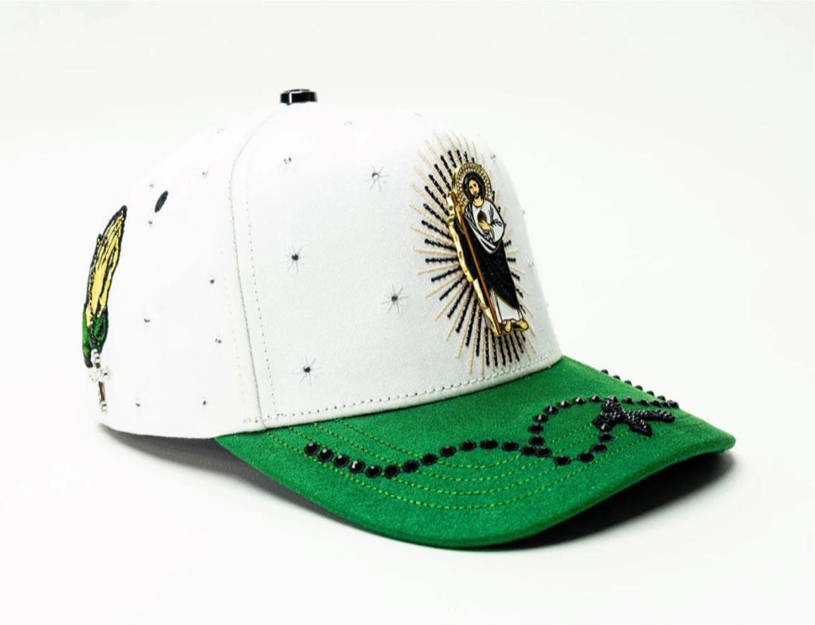 White Bigg Boss San Judas